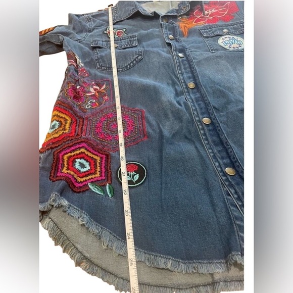 Spell Flower‎ Child Denim Embroidered Button Down Top Shirt- Sm - Picture 11 of 14